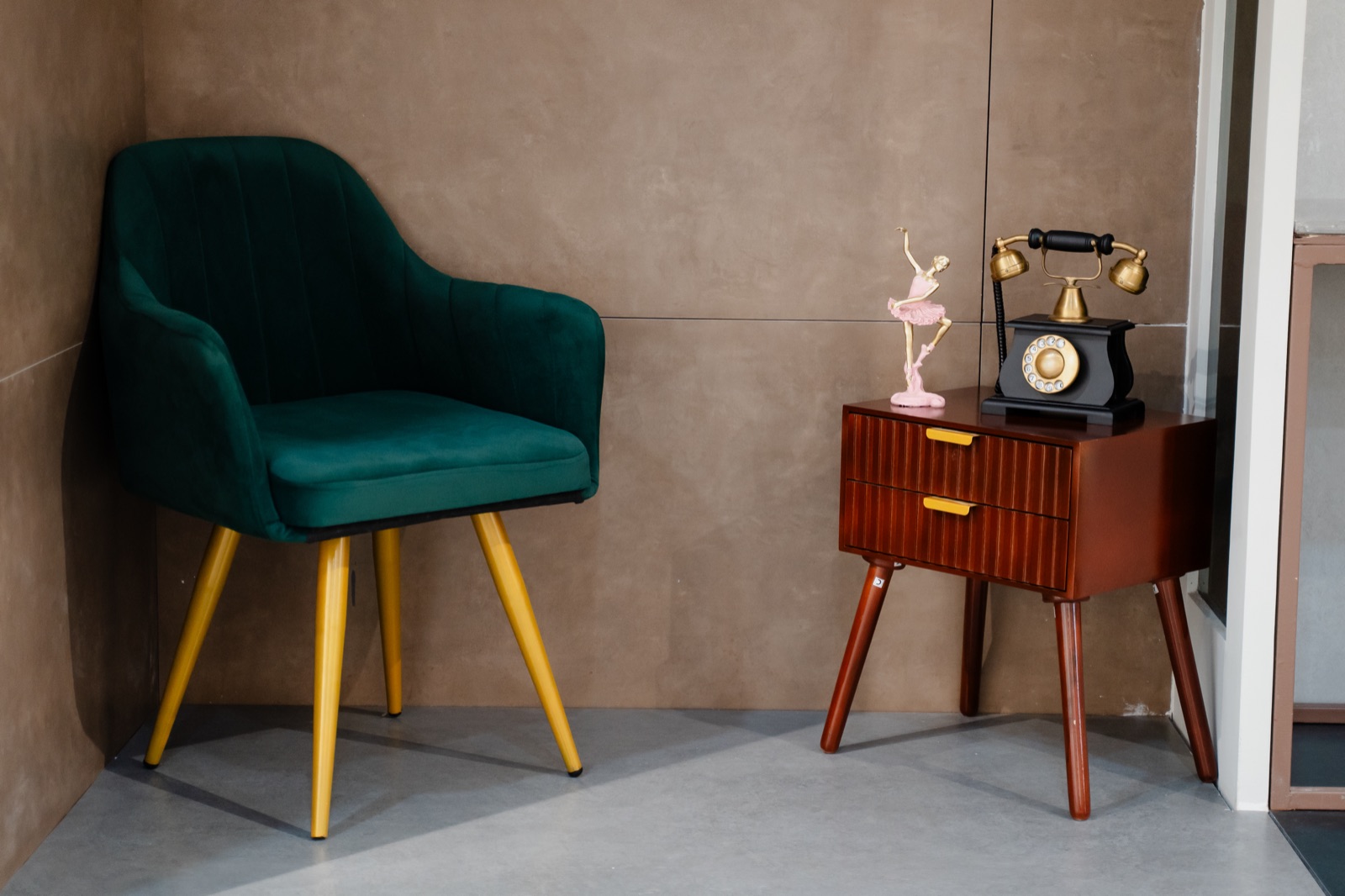 Inside the Aspiring Homes showroom